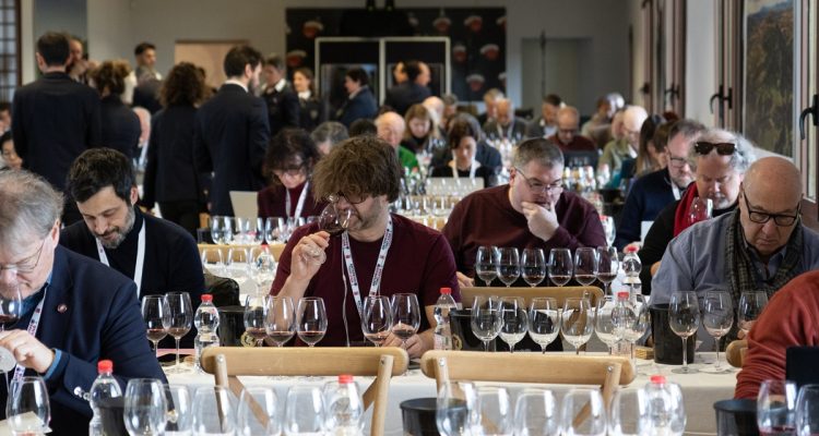 [Anteprima 2025] Vino Nobile di Montepulciano | L’annata 2022 non convince, tutto il resto sì