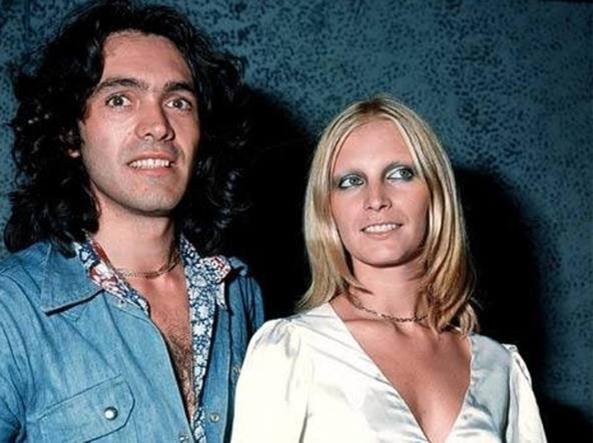 Riccardo Fogli e Patty Pravo in una foto del 1973 (da Corriere.it)