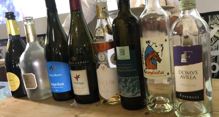 I vini dolci dell’Emilia Romagna: un viaggio lungo 8 vini