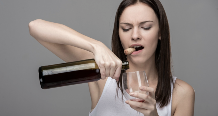 Ve lo dico una volta per tutte: il vino che piace alle donne è fatto esattamente così