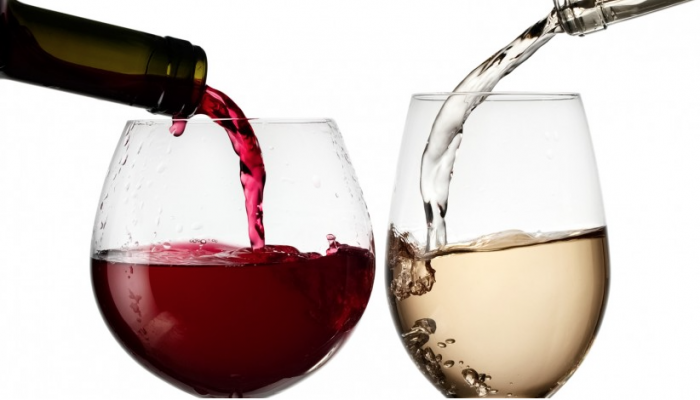 Vino rosso o bianco? Come si organizza una degustazione seriale