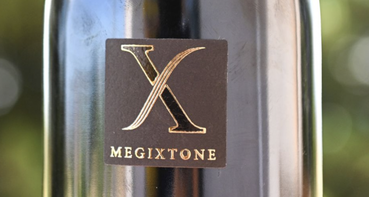 Comunicati stampa che non avremmo mai voluto ricevere: Megixtone, il vino rosso più costoso d’Italia