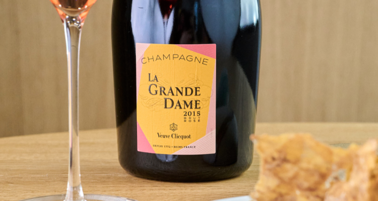 La Grande Dame Rosé 2015 di Veuve Clicquot è davvero imperdibile?