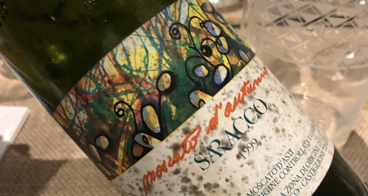 Saracco 1999-2023 | Il Moscato d’Asti come non si beve praticamente mai (ed è un male)